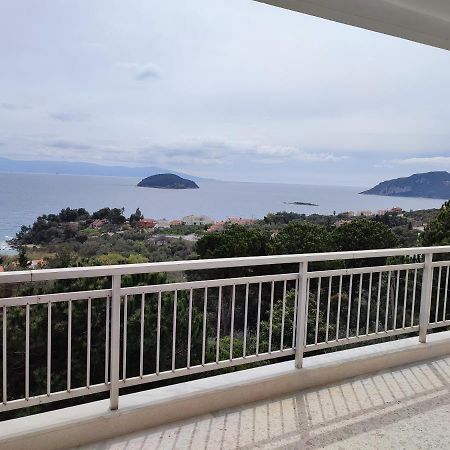 Thea Court Clio & Erato Apartments PalaiónTsiflíkion Екстериор снимка